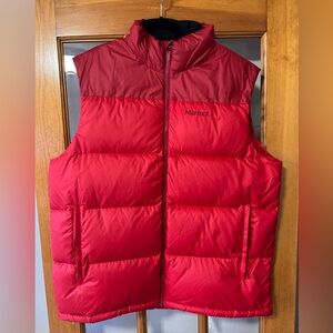 Marmot Men's 700 Fill Down Vest. Lightweight and Warm!!